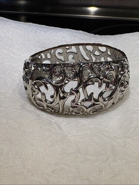 Vintage Silver Tone Clamp Bracelet 7 inch Wrist
